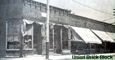 Black and white photo of the Library in 1920